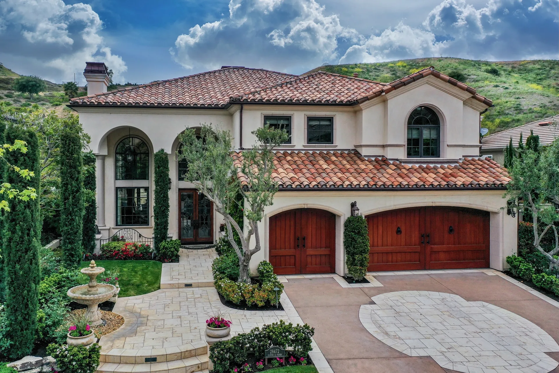 Coastal front yard design