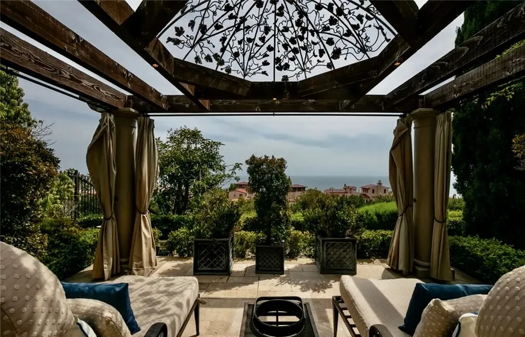 Crystal Cove landscape overview