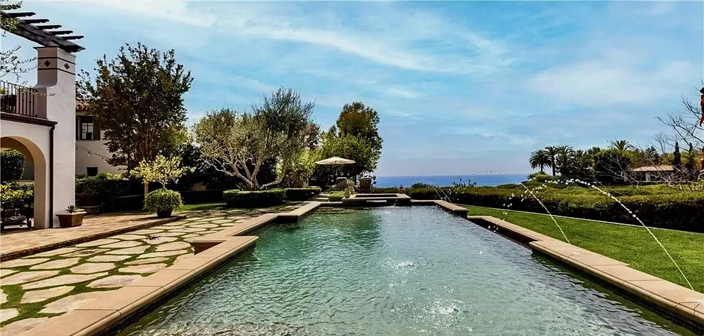 Coastal garden with ocean views in Crystal Cove