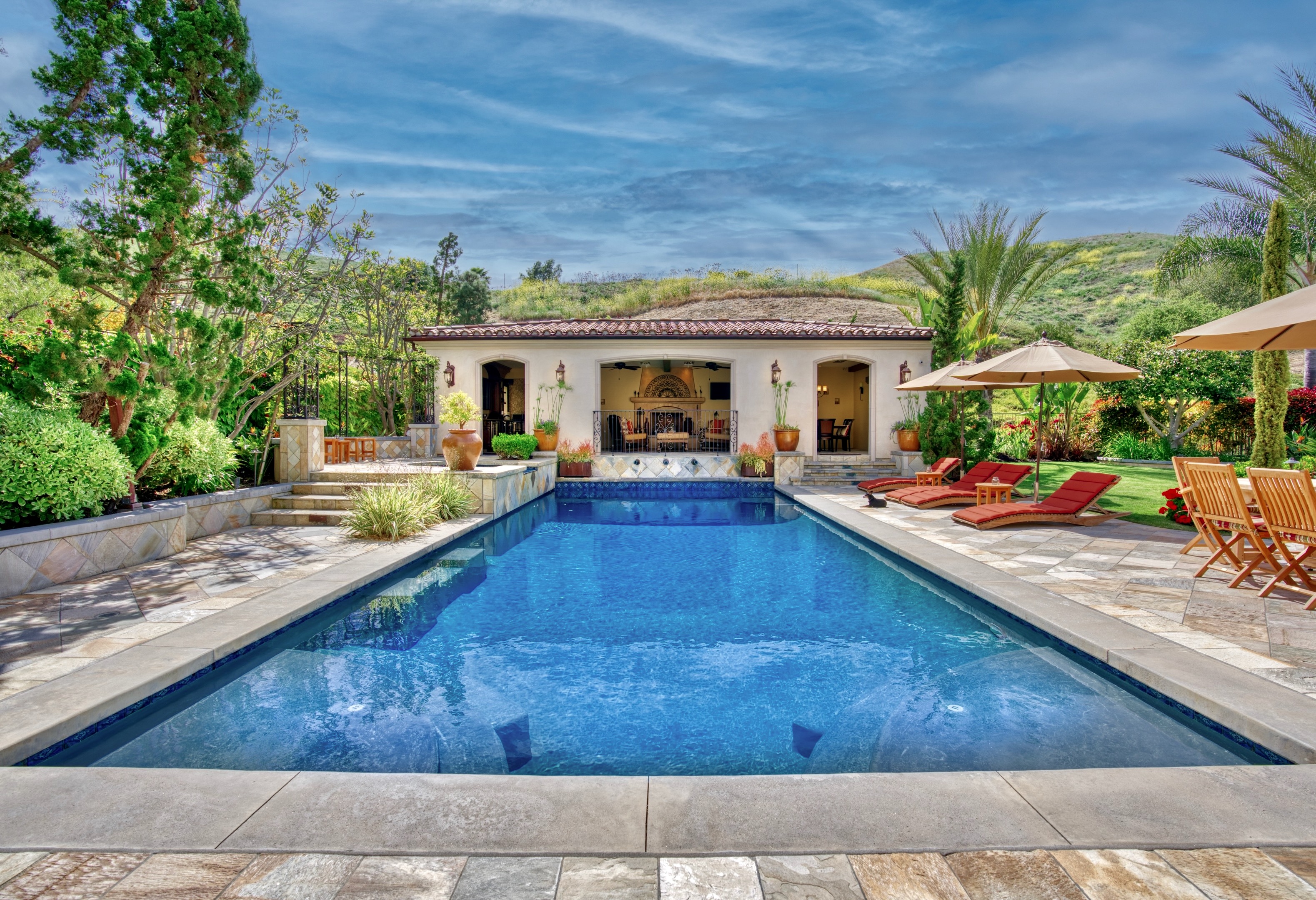 Coastal Contemporary outdoor living space overview