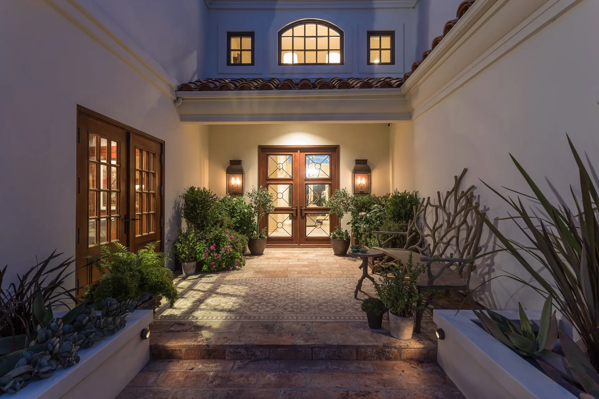 Zephyr Ridge garden details